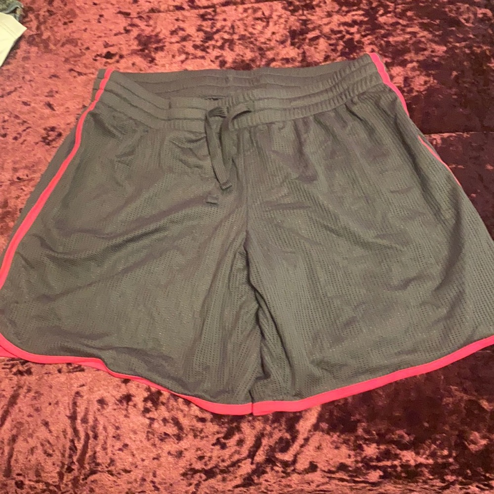 ATHLETIC SHORTS